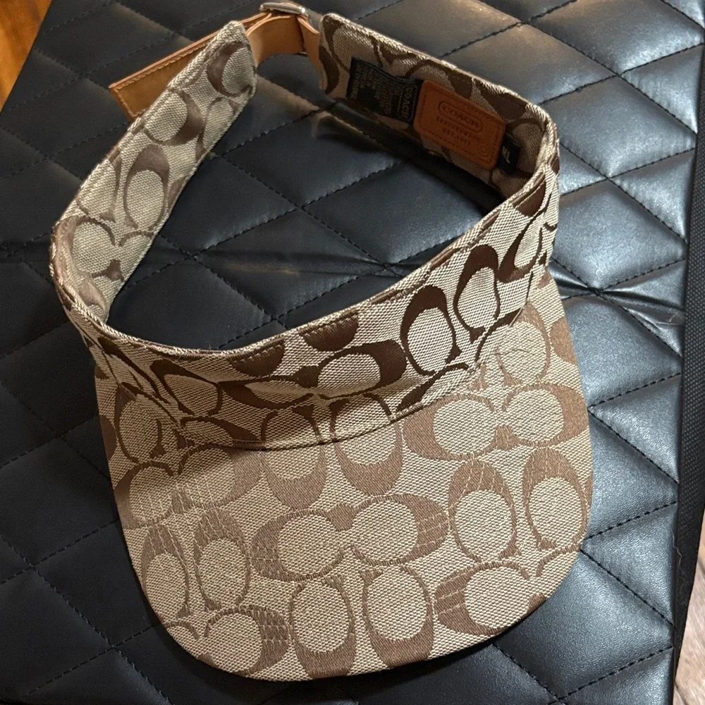 COACH Visor NWOT Size M/L - Picture 2 of 5